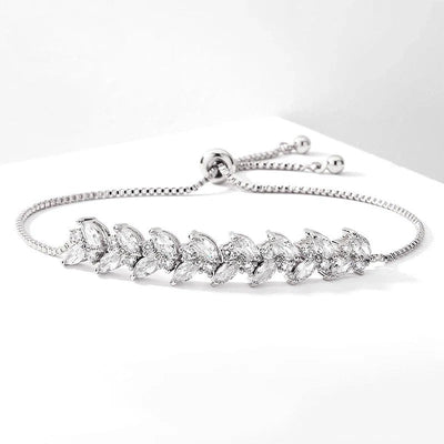 Filigranes Cube-Armband mit Zirkonia im Birnenschliff